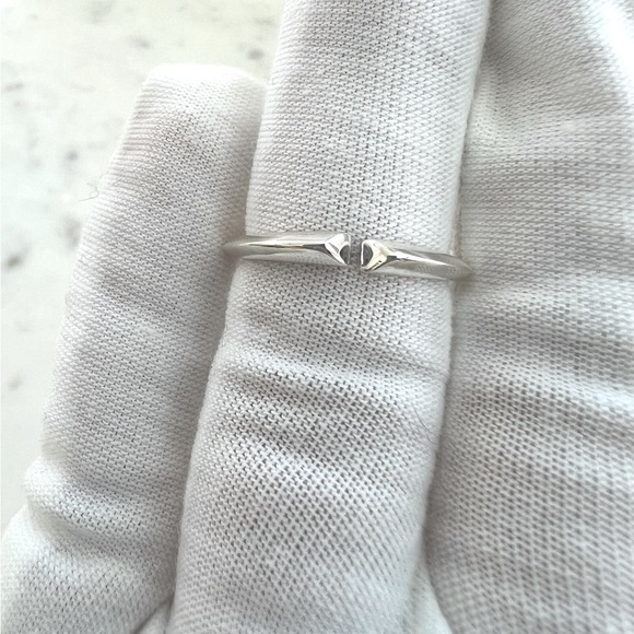 Sale $12 Firm! .925 Sterling Silver Heart Open Ended Ring - Picture 6 of 17